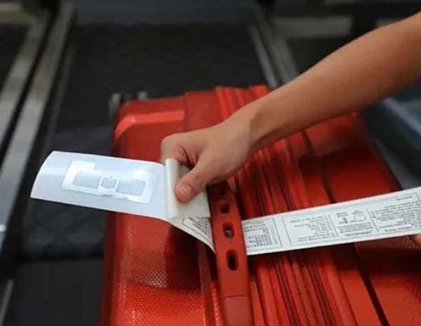 RFID baggage management